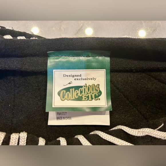 Spider Web Halloween Poncho, one size, embroidered purple spide. - Picture 3 of 9